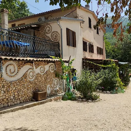 Le Grette Bed and breakfast