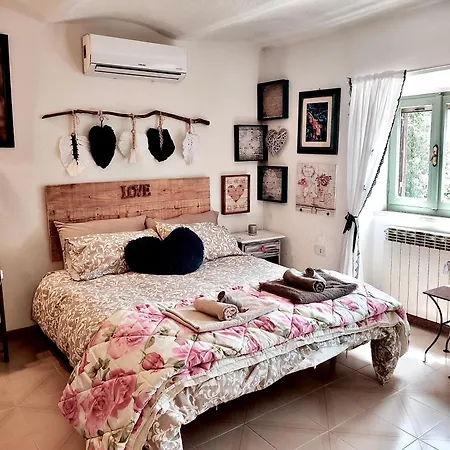Le Grette 3* Gioia dei Marsi